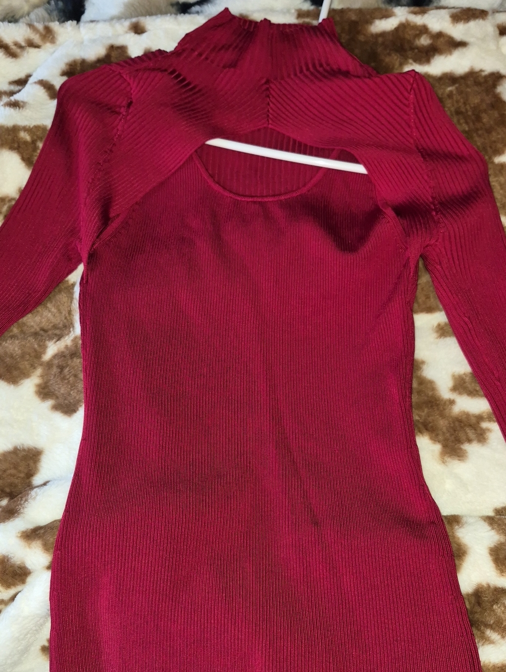 White House Black Market Burgundy Ribbed Mock Neck Sweater Size M